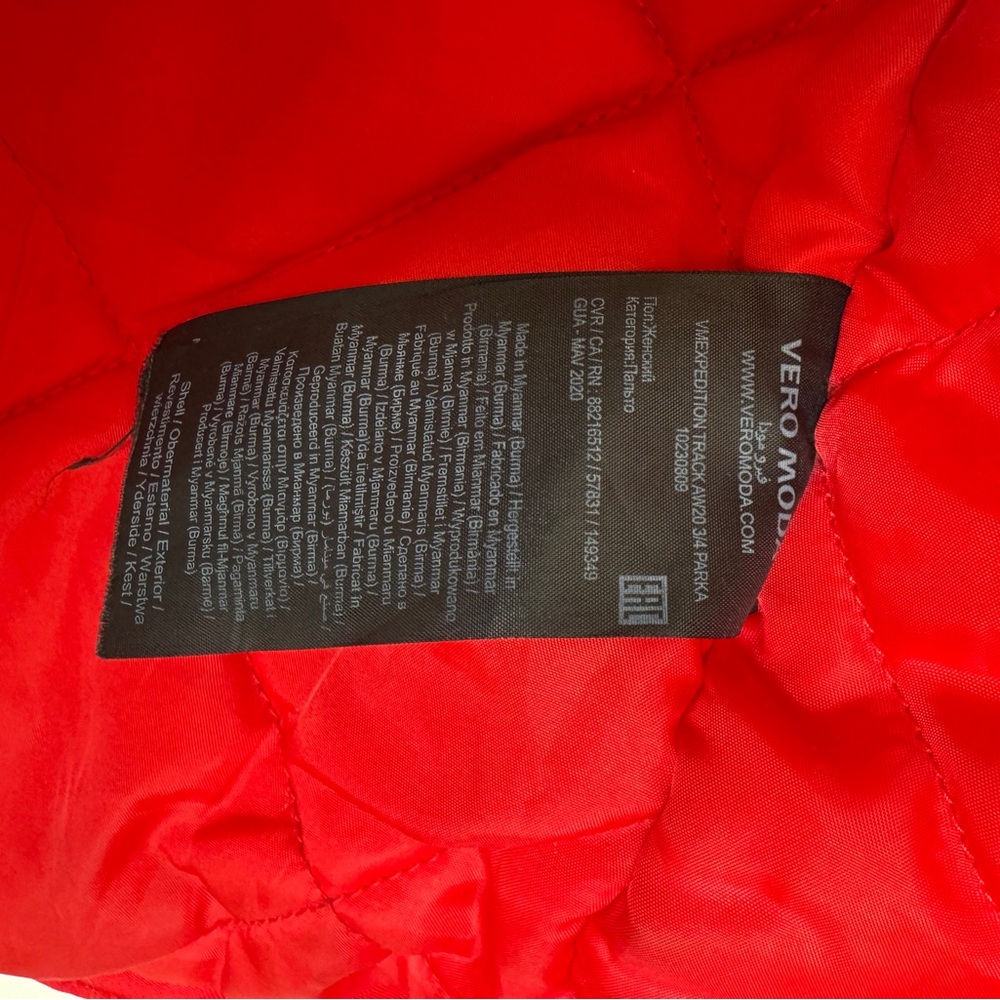 Winter Jacket - Picture 7 of 9